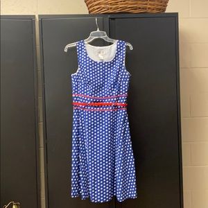Women’s dress